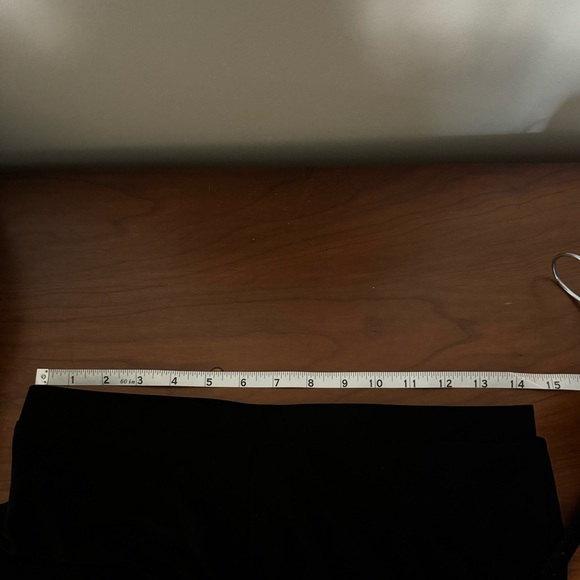 Michael Tyler stretchy small pant with decorative vent on the side - Picture 4 of 5